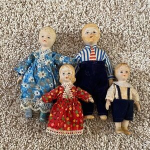 Vintage glass figurine family